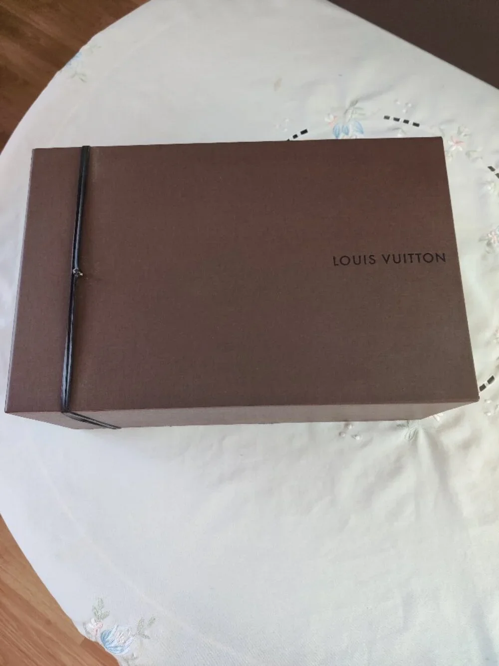 Auth. LOUIS VUITTON Medium Size Drawer Empty Storage Display Gift Box